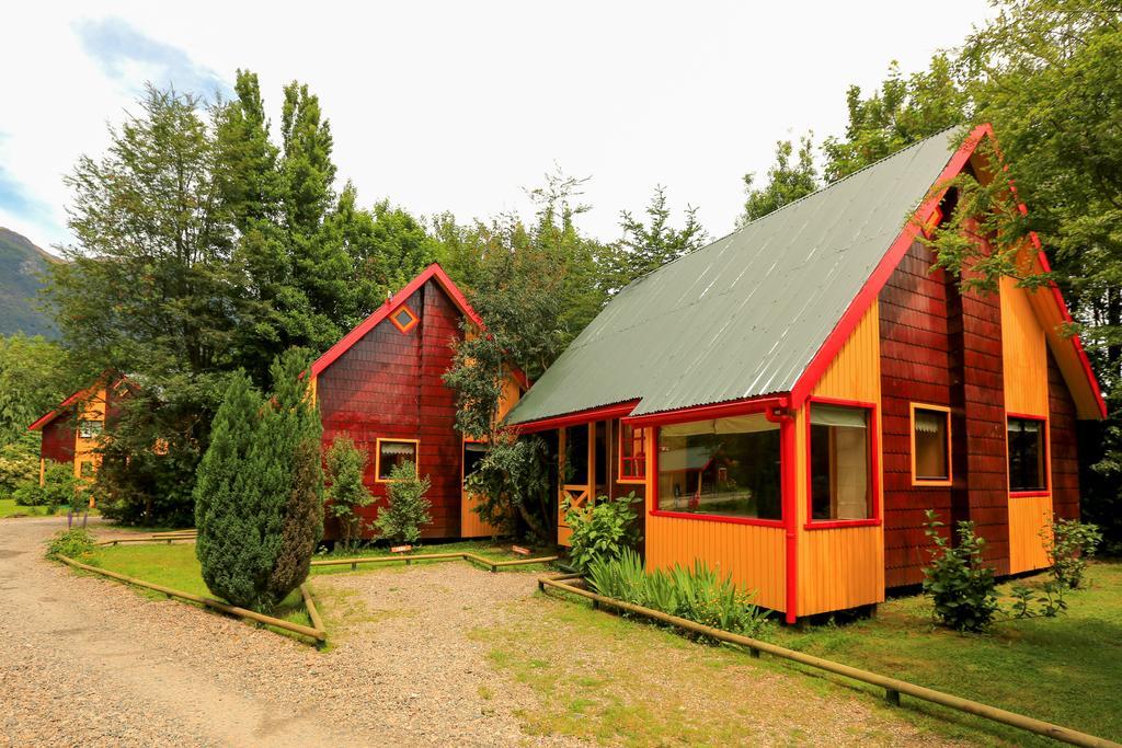 Hotel Y Cabanas Patagonia Green بويرتو آيسن الغرفة الصورة