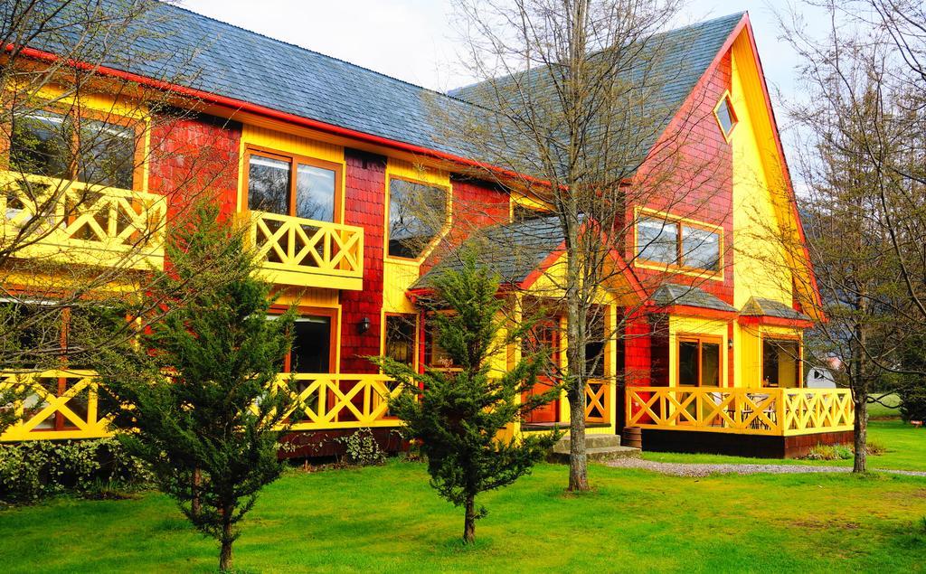 Hotel Y Cabanas Patagonia Green بويرتو آيسن المظهر الخارجي الصورة